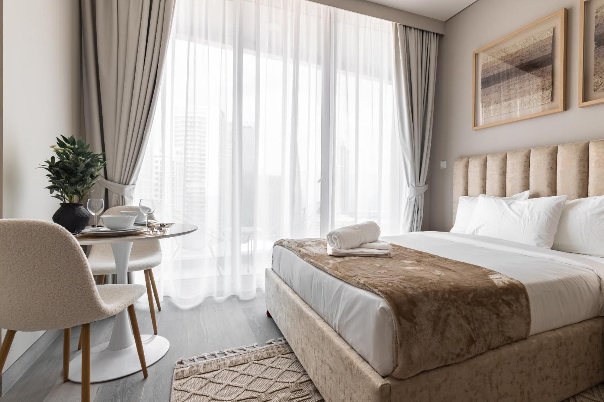 Condor Marina Star, Marina By Simply Comfort Appartement Dubaï